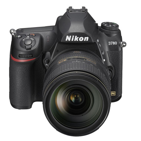 NIKON D780 + AF-S 24-120 f/4G ED VR