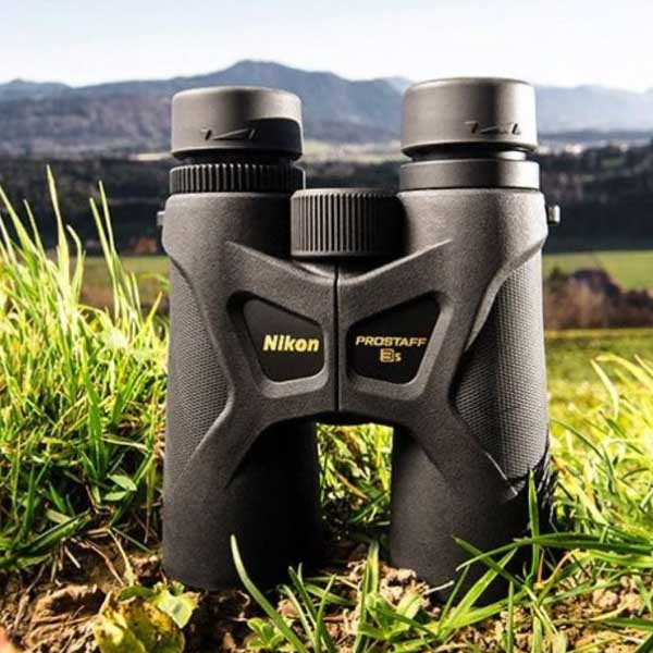 Toutes les Jumelles NIKON